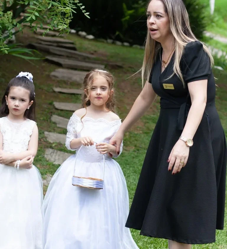Bastidores · Joseane e daminhas
